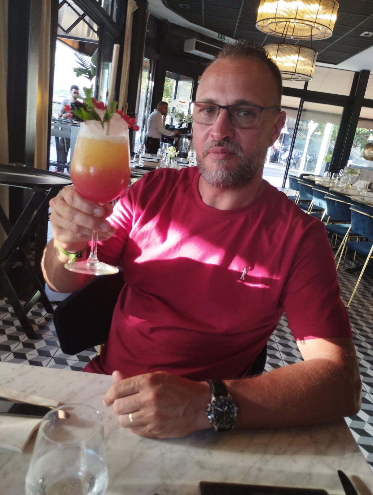 Profil de Ouelid, 52 ans, Gay Suisse à Corseaux