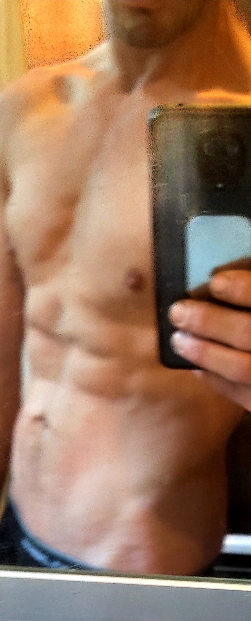 Profil de Léo, 40 ans, Gay Suisse à Surcasti